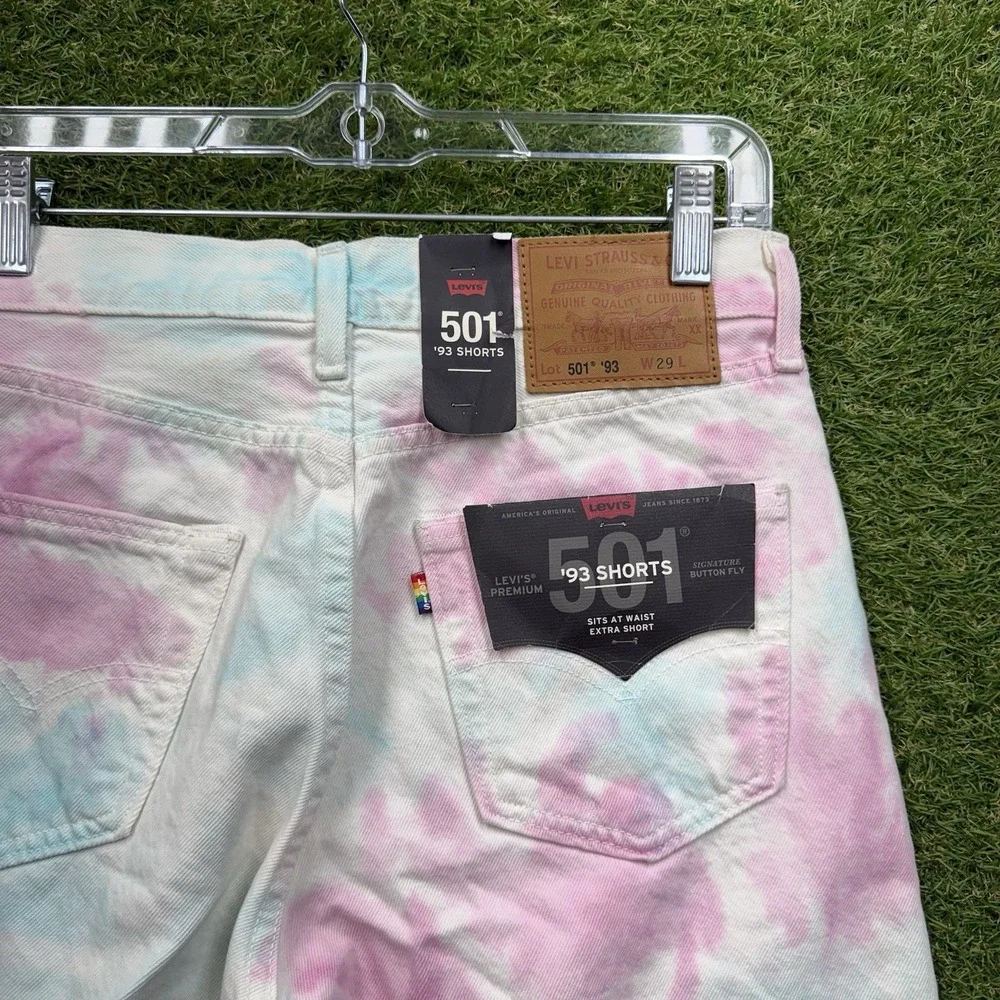 Levis 501 '93 Pride Tie Dye Shorts Mens 29 Buttonfly Frayed Hem MSRP $69.50 NWT